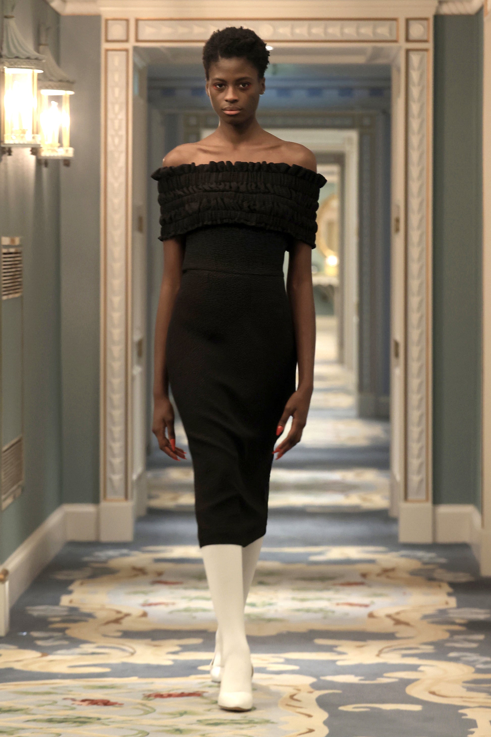 Edeline Lee - Philomela Ruche Dress Black Flou Bubble Jacquard EDELINE LEE Edeline Lee - Philomela Ruche Dress Black Flou Bubble Jacquard EDELINE LEE